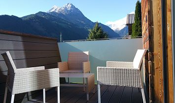 Atemberaubender Ausblick auf die umliegenden Osttiroler Berge